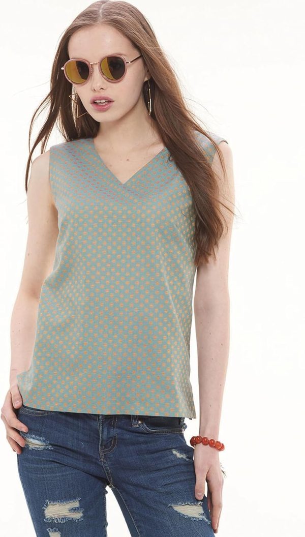 New Look Misses' Easy Tops Sewing Pattern Packet, Design Code V1772, Sizes 10-12-14-16-18-20-22, Multicolor - Image 4